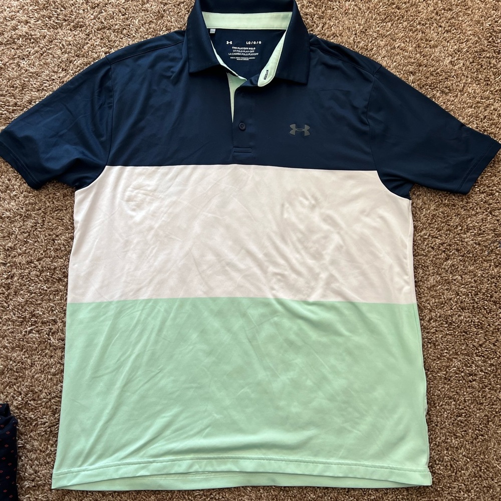 Mens size large under armor polo.